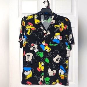 Mens Disney button up dress shirt; Mickey Mouse; size Small; New with tags